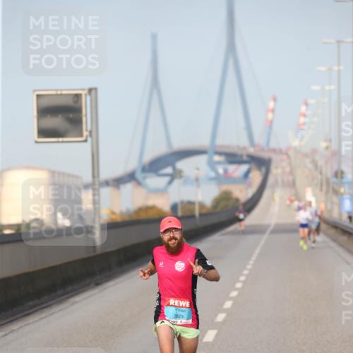 03.10.2026 - Köhlbrandbrückenlauf Jannik Wohlers http://msf.ph/oto/10709104 03.10.2026 09:37:37 Position 3 3823 meine-sportfotos.de