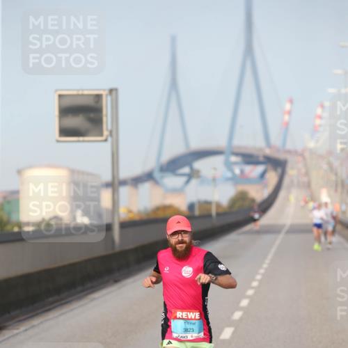 03.10.2026 - Köhlbrandbrückenlauf Jannik Wohlers http://msf.ph/oto/10709112 03.10.2026 09:37:37 Position 3 3823 meine-sportfotos.de