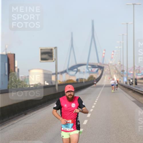 03.10.2026 - Köhlbrandbrückenlauf Jannik Wohlers http://msf.ph/oto/10709114 03.10.2026 09:37:38 Position 3 3823 meine-sportfotos.de