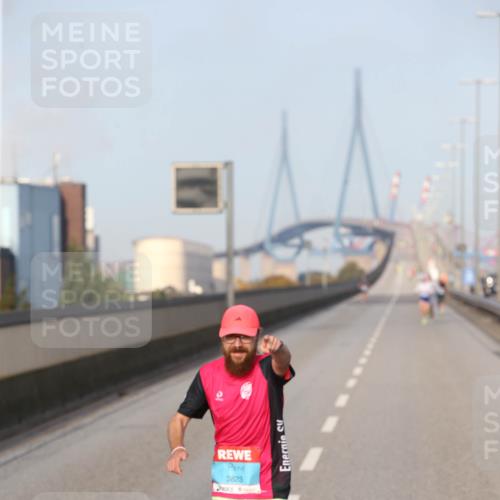 03.10.2026 - Köhlbrandbrückenlauf Jannik Wohlers http://msf.ph/oto/10709122 03.10.2026 09:37:39 Position 3 3823 meine-sportfotos.de