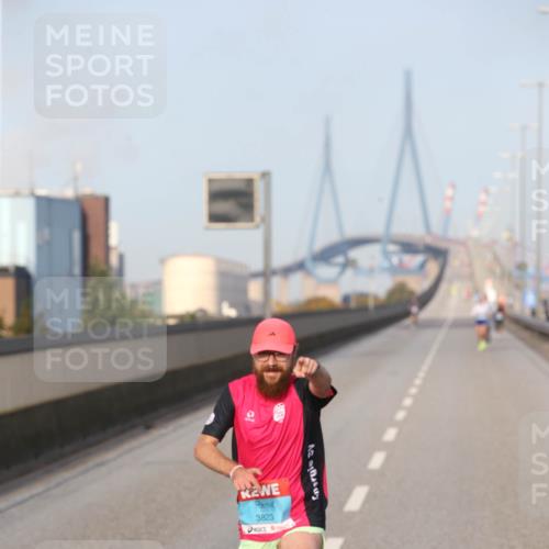 03.10.2026 - Köhlbrandbrückenlauf Jannik Wohlers http://msf.ph/oto/10709124 03.10.2026 09:37:39 Position 3 3823 meine-sportfotos.de