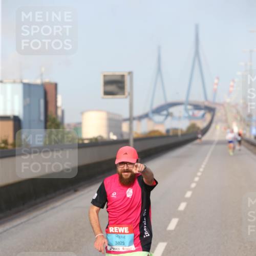 03.10.2026 - Köhlbrandbrückenlauf Jannik Wohlers http://msf.ph/oto/10709128 03.10.2026 09:37:39 Position 3 3823 meine-sportfotos.de