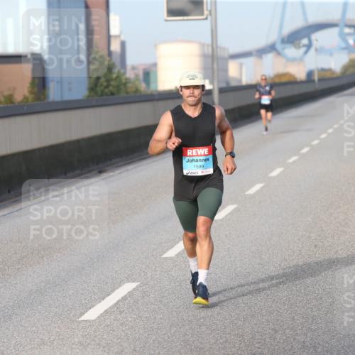 03.10.2026 - Köhlbrandbrückenlauf Jannik Wohlers http://msf.ph/oto/10709142 03.10.2026 09:38:03 Position 3 1599 meine-sportfotos.de