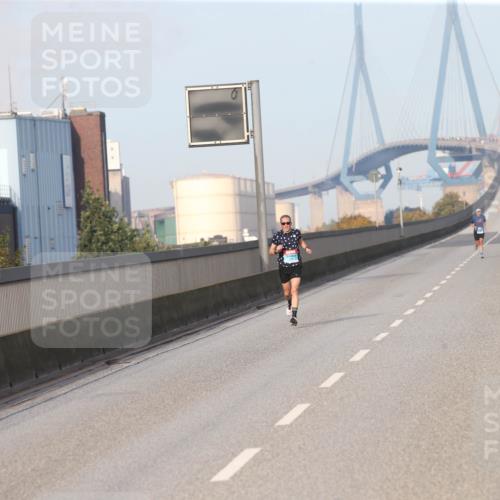 03.10.2026 - Köhlbrandbrückenlauf Jannik Wohlers http://msf.ph/oto/10709147 03.10.2026 09:38:07 Position 3  meine-sportfotos.de