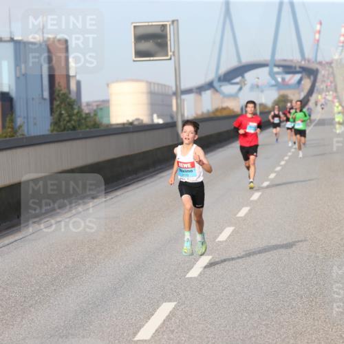 03.10.2026 - Köhlbrandbrückenlauf Jannik Wohlers http://msf.ph/oto/10709187 03.10.2026 09:39:05 Position 3 2170 meine-sportfotos.de