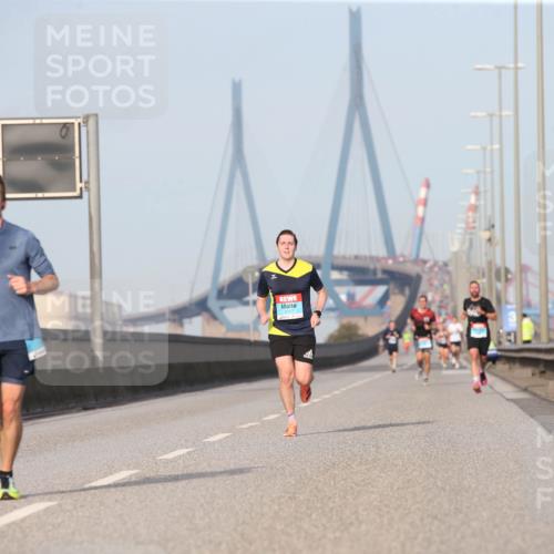 03.10.2026 - Köhlbrandbrückenlauf Jannik Wohlers http://msf.ph/oto/10709217 03.10.2026 09:39:45 Position 3  meine-sportfotos.de
