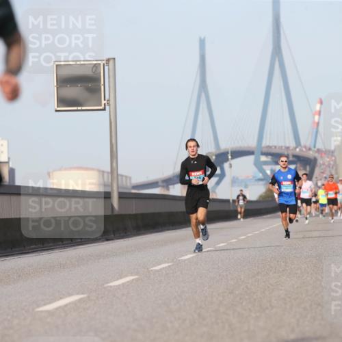 03.10.2026 - Köhlbrandbrückenlauf Jannik Wohlers http://msf.ph/oto/10709333 03.10.2026 09:40:34 Position 3  meine-sportfotos.de