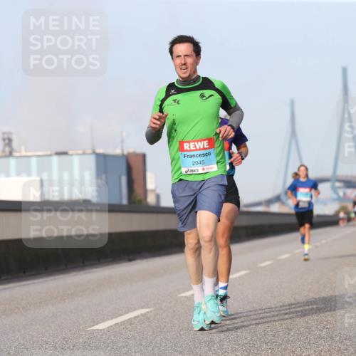 03.10.2026 - Köhlbrandbrückenlauf Jannik Wohlers http://msf.ph/oto/10709475 03.10.2026 09:41:27 Position 3 2045 meine-sportfotos.de