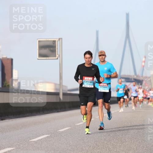 03.10.2026 - Köhlbrandbrückenlauf Jannik Wohlers http://msf.ph/oto/10709511 03.10.2026 09:41:44 Position 3 2194, 1261 meine-sportfotos.de