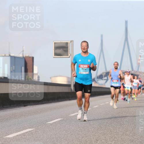 03.10.2026 - Köhlbrandbrückenlauf Jannik Wohlers http://msf.ph/oto/10709532 03.10.2026 09:41:54 Position 3 1259 meine-sportfotos.de