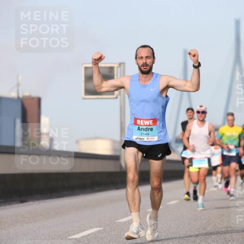 03.10.2026 - Köhlbrandbrückenlauf Jannik Wohlers http://msf.ph/oto/10709554 03.10.2026 09:41:58 Position 3 2149 meine-sportfotos.de