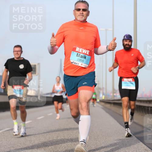 03.10.2026 - Köhlbrandbrückenlauf Jannik Wohlers http://msf.ph/oto/10709640 03.10.2026 09:42:12 Position 3 5, 3779, 2355 meine-sportfotos.de