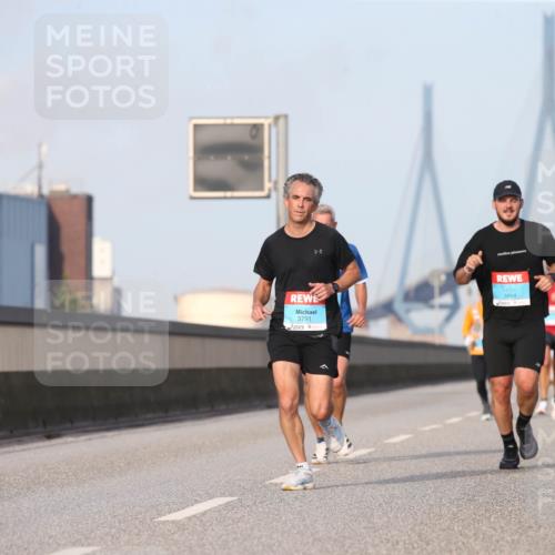 03.10.2026 - Köhlbrandbrückenlauf Jannik Wohlers http://msf.ph/oto/10709670 03.10.2026 09:42:22 Position 3 3864, 3791 meine-sportfotos.de