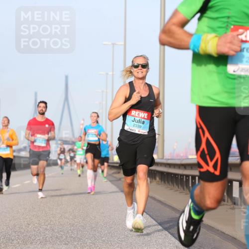 03.10.2026 - Köhlbrandbrückenlauf Jannik Wohlers http://msf.ph/oto/10709698 03.10.2026 09:42:29 Position 3 2339, 2046 meine-sportfotos.de