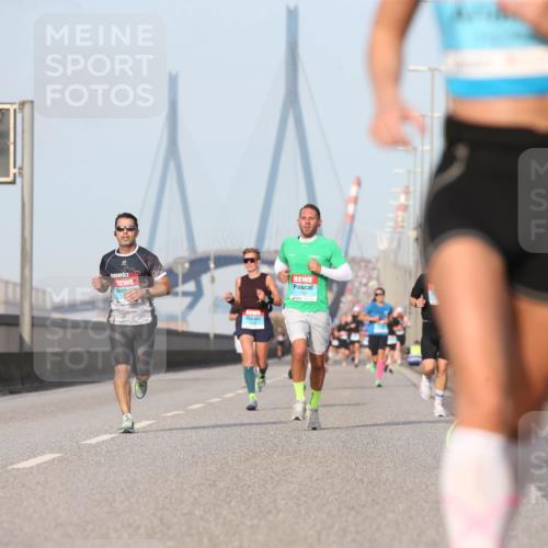 03.10.2026 - Köhlbrandbrückenlauf Jannik Wohlers http://msf.ph/oto/10709719 03.10.2026 09:42:33 Position 3  meine-sportfotos.de