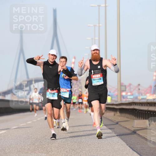 03.10.2026 - Köhlbrandbrückenlauf Jannik Wohlers http://msf.ph/oto/10709820 03.10.2026 09:43:02 Position 3 2126, 1828, 1392 meine-sportfotos.de
