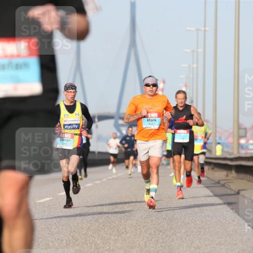 03.10.2026 - Köhlbrandbrückenlauf Jannik Wohlers http://msf.ph/oto/10709904 03.10.2026 09:43:21 Position 3 1342, 2237 meine-sportfotos.de