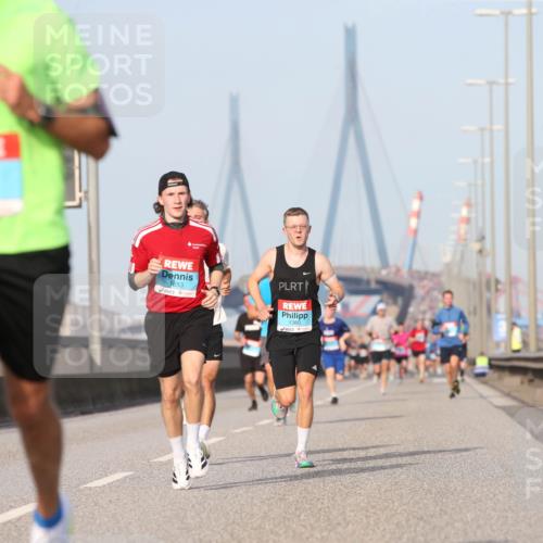 03.10.2026 - Köhlbrandbrückenlauf Jannik Wohlers http://msf.ph/oto/10709996 03.10.2026 09:43:37 Position 3 1553, 1360 meine-sportfotos.de