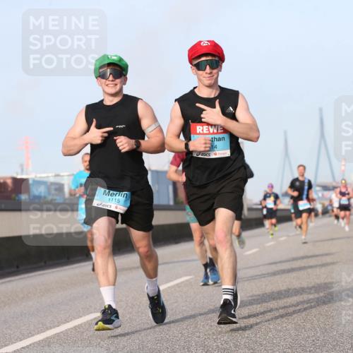 03.10.2026 - Köhlbrandbrückenlauf Jannik Wohlers http://msf.ph/oto/10710324 03.10.2026 09:44:25 Position 3 1115, 14 meine-sportfotos.de