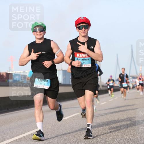 03.10.2026 - Köhlbrandbrückenlauf Jannik Wohlers http://msf.ph/oto/10710328 03.10.2026 09:44:25 Position 3 1115, 114 meine-sportfotos.de