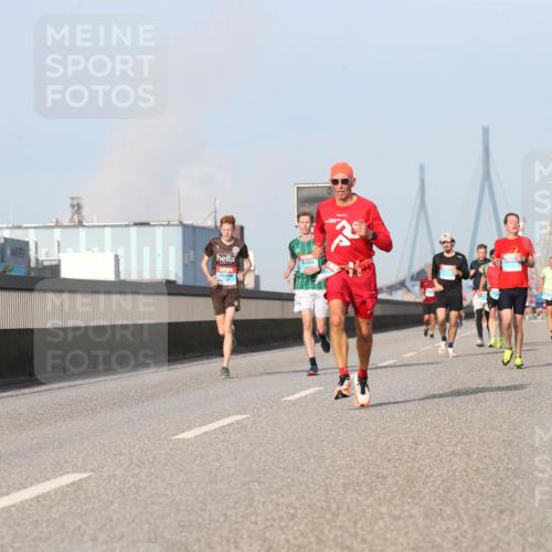 03.10.2026 - Köhlbrandbrückenlauf Jannik Wohlers http://msf.ph/oto/10710650 03.10.2026 09:45:09 Position 3  meine-sportfotos.de