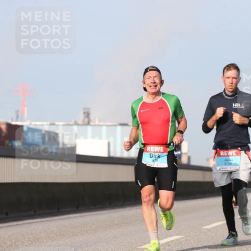 03.10.2026 - Köhlbrandbrückenlauf Jannik Wohlers http://msf.ph/oto/10710804 03.10.2026 09:45:17 Position 3 1479, 3798 meine-sportfotos.de