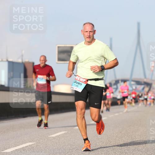 03.10.2026 - Köhlbrandbrückenlauf Jannik Wohlers http://msf.ph/oto/10710840 03.10.2026 09:45:19 Position 3 1196 meine-sportfotos.de