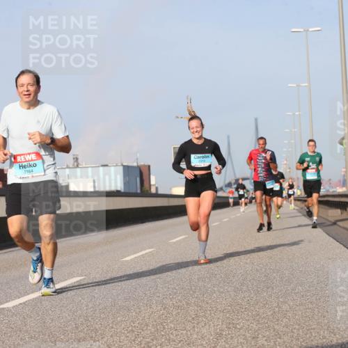 03.10.2026 - Köhlbrandbrückenlauf Jannik Wohlers http://msf.ph/oto/10711148 03.10.2026 09:46:09 Position 3 2164, 2319 meine-sportfotos.de
