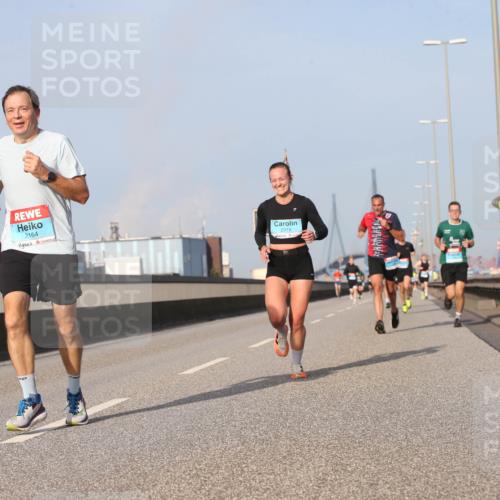03.10.2026 - Köhlbrandbrückenlauf Jannik Wohlers http://msf.ph/oto/10711152 03.10.2026 09:46:09 Position 3 2164, 2319 meine-sportfotos.de