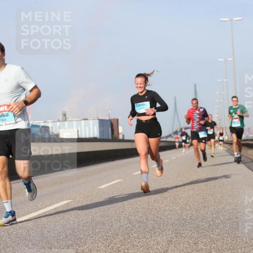 03.10.2026 - Köhlbrandbrückenlauf Jannik Wohlers http://msf.ph/oto/10711160 03.10.2026 09:46:09 Position 3 2164, 2319 meine-sportfotos.de