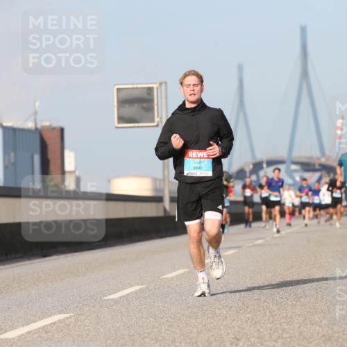 03.10.2026 - Köhlbrandbrückenlauf Jannik Wohlers http://msf.ph/oto/10711234 03.10.2026 09:46:20 Position 3 3843 meine-sportfotos.de