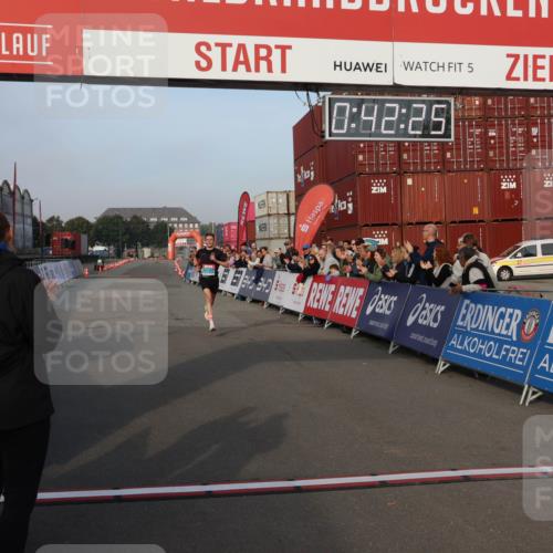 03.10.2026 - Köhlbrandbrückenlauf Mo-Foto http://msf.ph/oto/10741799 03.10.2026 09:43:17 Ziel 5, 0, 42, 25, 1773 meine-sportfotos.de