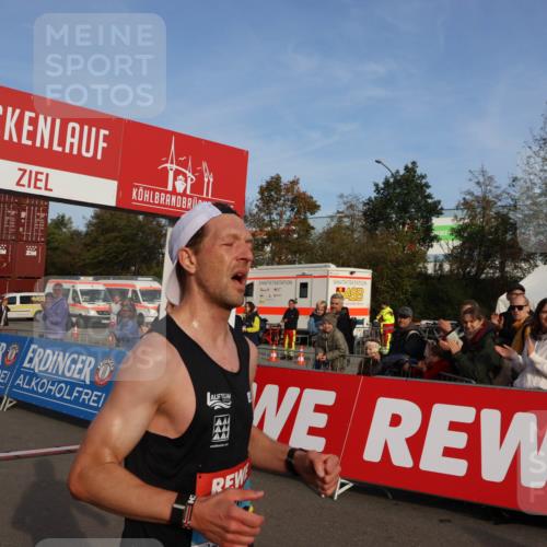03.10.2026 - Köhlbrandbrückenlauf Mo-Foto http://msf.ph/oto/10741867 03.10.2026 09:44:10 Ziel 5, 0, 48, 88, 1508 meine-sportfotos.de