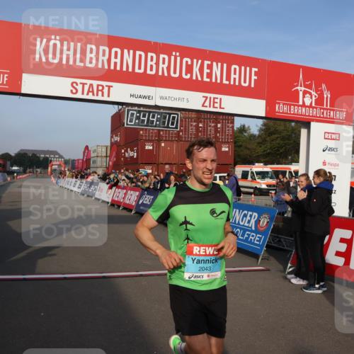 03.10.2026 - Köhlbrandbrückenlauf Mo-Foto http://msf.ph/oto/10741986 03.10.2026 09:45:02 Ziel 5, 0, 99, 80, 2043, 5, 2043, 2131 meine-sportfotos.de