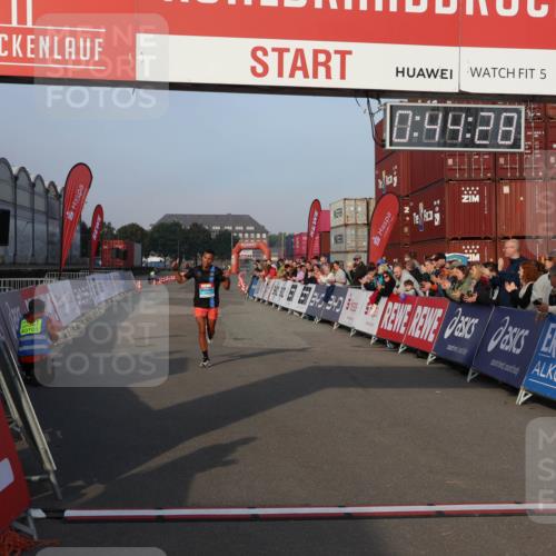 03.10.2026 - Köhlbrandbrückenlauf Mo-Foto http://msf.ph/oto/10742027 03.10.2026 09:45:20 Ziel 5, 10, 99, 28, 1263 meine-sportfotos.de