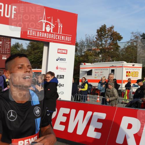 03.10.2026 - Köhlbrandbrückenlauf Mo-Foto http://msf.ph/oto/10742056 03.10.2026 09:45:24 Ziel 5, 1, 5, 80, 98, 1, 1263 meine-sportfotos.de
