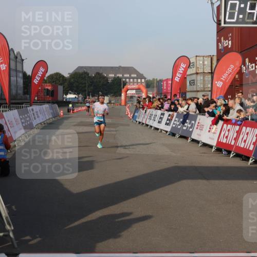 03.10.2026 - Köhlbrandbrückenlauf Mo-Foto http://msf.ph/oto/10742150 03.10.2026 09:46:11 Ziel 0, 95, 89 meine-sportfotos.de