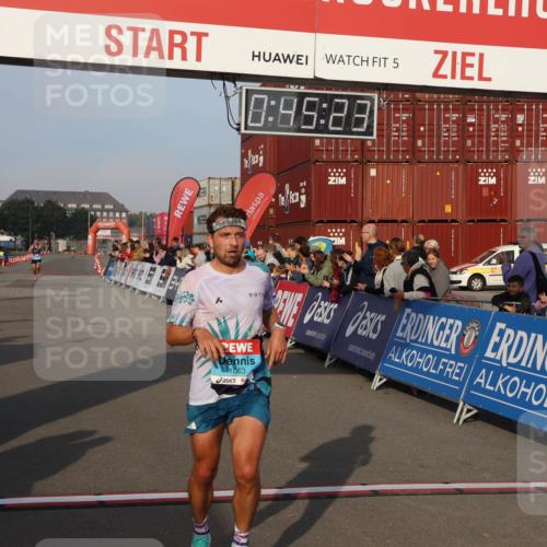 03.10.2026 - Köhlbrandbrückenlauf Mo-Foto http://msf.ph/oto/10742181 03.10.2026 09:46:15 Ziel 5, 0, 46, 28, 1063, 1063 meine-sportfotos.de