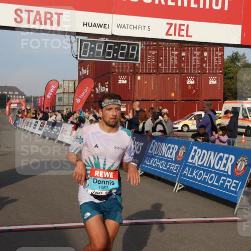 03.10.2026 - Köhlbrandbrückenlauf Mo-Foto http://msf.ph/oto/10742184 03.10.2026 09:46:16 Ziel 5, 0, 96, 28, 1063, 1063 meine-sportfotos.de
