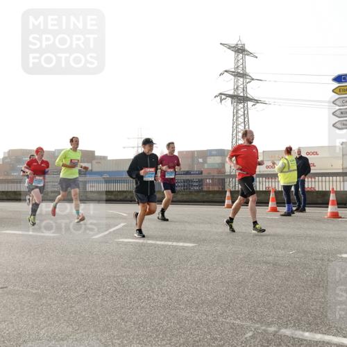 03.10.2026 - Köhlbrandbrückenlauf Michael Burmester http://msf.ph/oto/10764069 03.10.2026 09:16:01 Position 3  meine-sportfotos.de