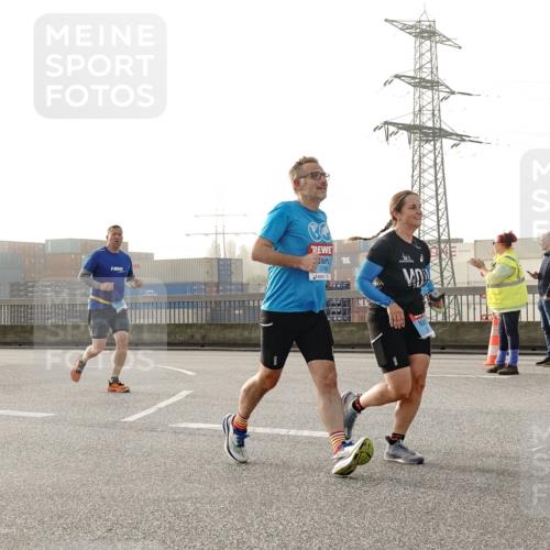 03.10.2026 - Köhlbrandbrückenlauf Michael Burmester http://msf.ph/oto/10764089 03.10.2026 09:16:07 Position 3 18 meine-sportfotos.de
