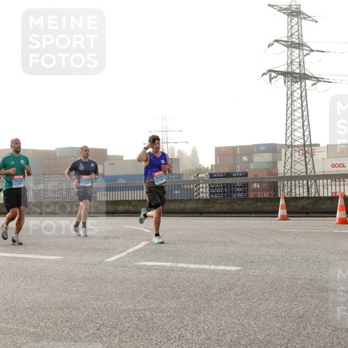 03.10.2026 - Köhlbrandbrückenlauf Michael Burmester http://msf.ph/oto/10764101 03.10.2026 09:16:10 Position 3  meine-sportfotos.de