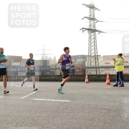 03.10.2026 - Köhlbrandbrückenlauf Michael Burmester http://msf.ph/oto/10764106 03.10.2026 09:16:11 Position 3 3 meine-sportfotos.de