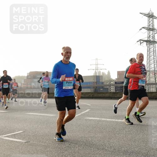 03.10.2026 - Köhlbrandbrückenlauf Michael Burmester http://msf.ph/oto/10764144 03.10.2026 09:16:23 Position 3 2417 meine-sportfotos.de