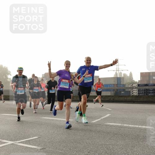 03.10.2026 - Köhlbrandbrückenlauf Michael Burmester http://msf.ph/oto/10764155 03.10.2026 09:16:27 Position 3 1440 meine-sportfotos.de
