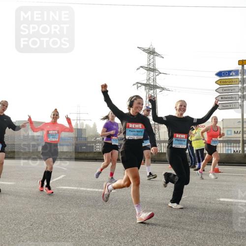 03.10.2026 - Köhlbrandbrückenlauf Michael Burmester http://msf.ph/oto/10764168 03.10.2026 09:16:30 Position 3 3814, 1928, 3 meine-sportfotos.de