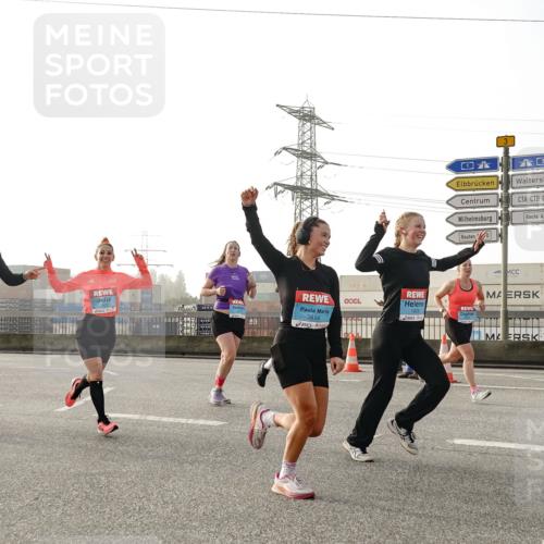 03.10.2026 - Köhlbrandbrückenlauf Michael Burmester http://msf.ph/oto/10764169 03.10.2026 09:16:30 Position 3 3, 0, 3814, 2601 meine-sportfotos.de