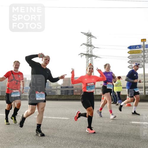 03.10.2026 - Köhlbrandbrückenlauf Michael Burmester http://msf.ph/oto/10764172 03.10.2026 09:16:31 Position 3 2601, 3 meine-sportfotos.de