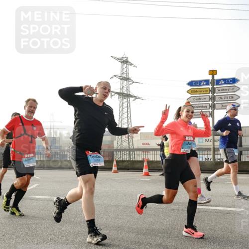 03.10.2026 - Köhlbrandbrückenlauf Michael Burmester http://msf.ph/oto/10764175 03.10.2026 09:16:31 Position 3 2601, 3, 26 meine-sportfotos.de