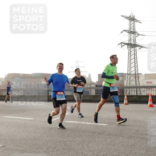 03.10.2026 - Köhlbrandbrückenlauf Michael Burmester http://msf.ph/oto/10764196 03.10.2026 09:16:37 Position 3 1 meine-sportfotos.de